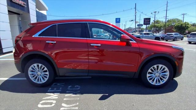 2024 Cadillac XT4 AWD Luxury