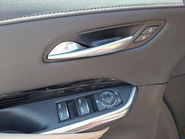 2024 Cadillac XT4 AWD Luxury