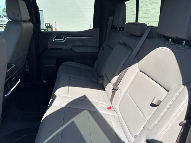 2022 Chevrolet Silverado 1500 2WD Crew Cab Short Bed LTZ