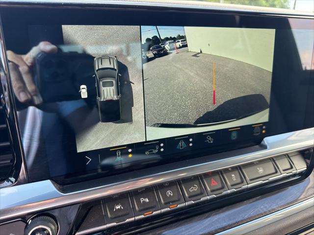 2022 Chevrolet Silverado 1500 2WD Crew Cab Short Bed LTZ
