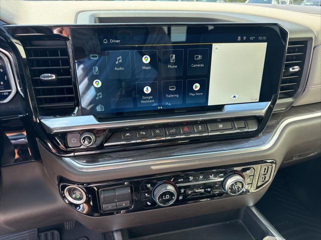 2022 Chevrolet Silverado 1500 2WD Crew Cab Short Bed LTZ