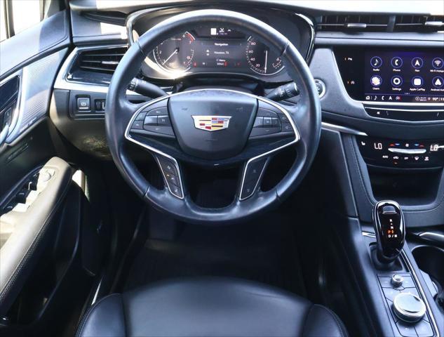 2024 Cadillac XT5 FWD Premium Luxury