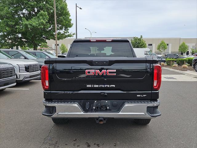 2025 GMC Sierra 1500 4WD Crew Cab Short Box SLT