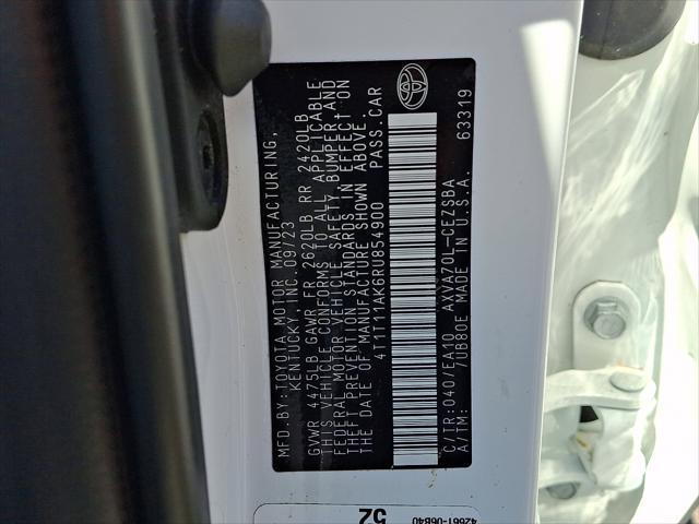 2024 Toyota Camry SE