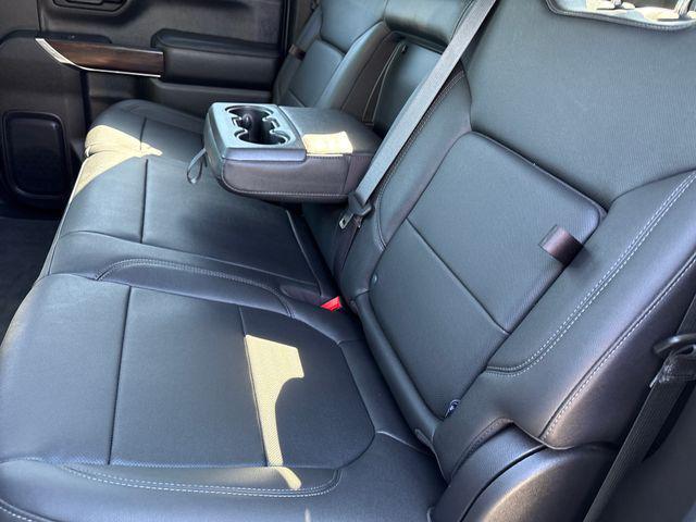 2022 GMC Sierra 1500 Limited 4WD Crew Cab Short Box SLT