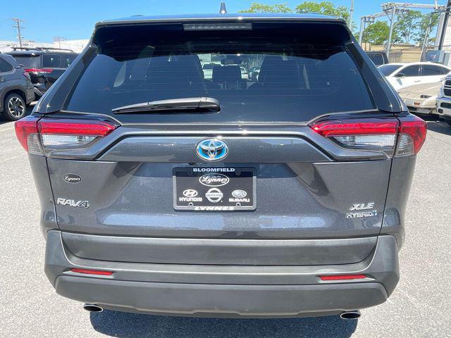 2022 Toyota RAV4 Hybrid XLE Premium