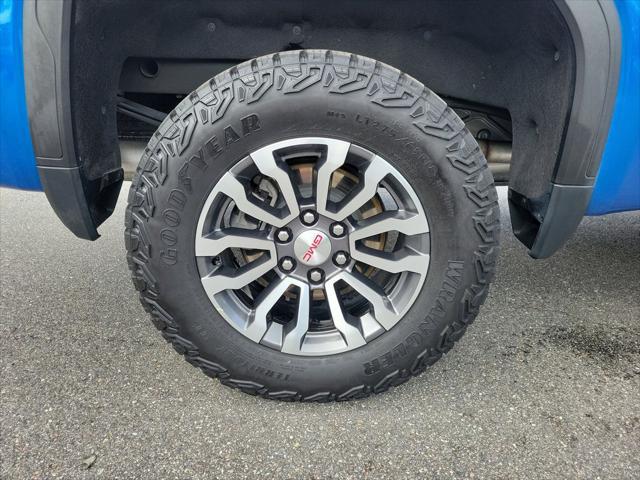 2023 GMC Sierra 1500 4WD Crew Cab Short Box AT4