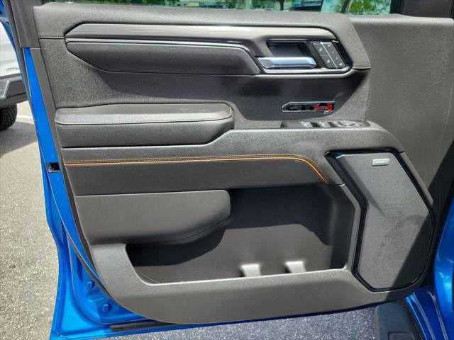 2023 GMC Sierra 1500 4WD Crew Cab Short Box AT4