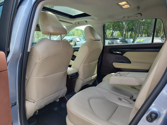 2021 Toyota Highlander XLE