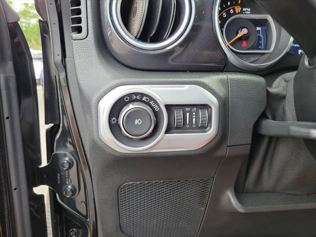 2020 Jeep Wrangler Sahara Altitude 4x4