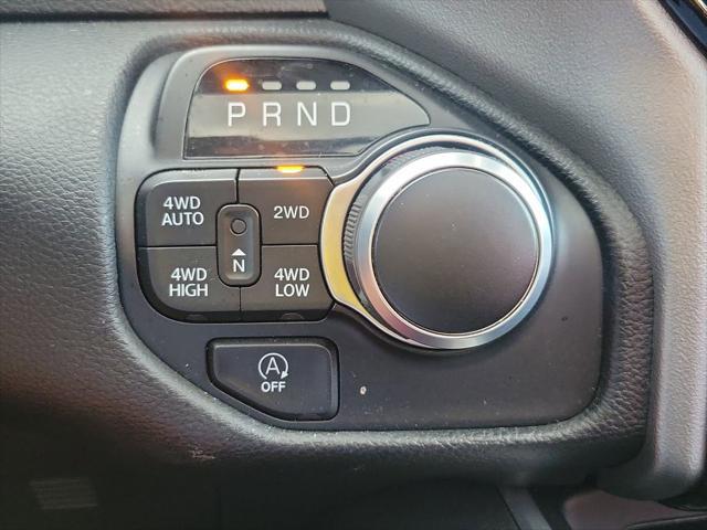 2023 Ram 1500 Big Horn Crew Cab 4x4 5'7" Box