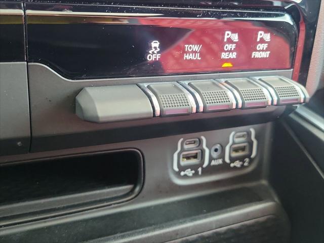 2023 Ram 1500 Big Horn Crew Cab 4x4 5'7" Box