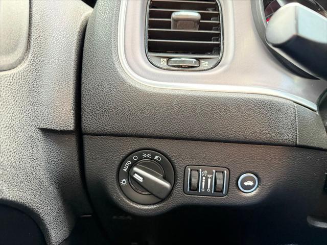 2019 Dodge Charger SXT RWD