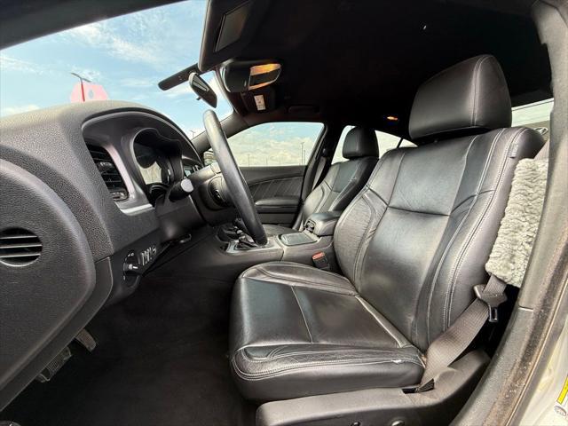 2019 Dodge Charger SXT RWD
