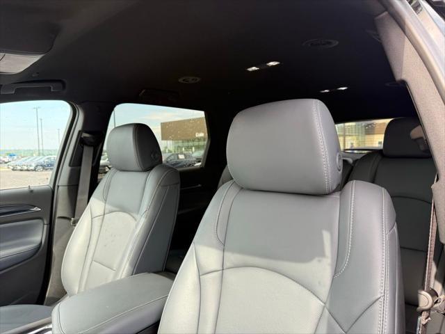 2024 Buick Enclave Essence FWD