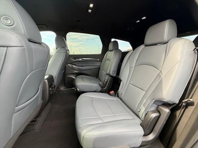 2024 Buick Enclave Essence FWD