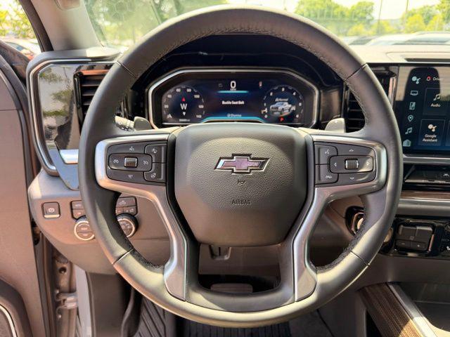 2024 Chevrolet Silverado 1500 4WD Crew Cab Short Bed LT Trail Boss