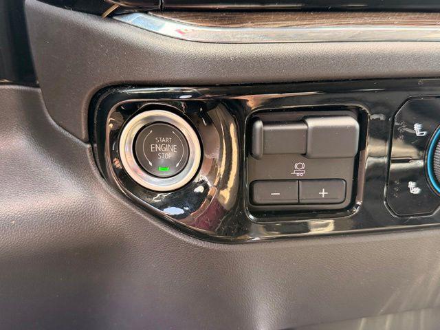 2024 Chevrolet Silverado 1500 4WD Crew Cab Short Bed LT Trail Boss