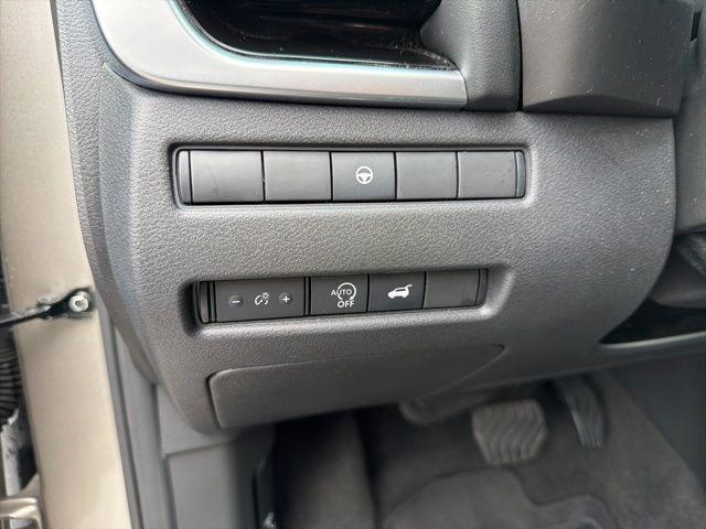 2023 Nissan Rogue SL Intelligent AWD