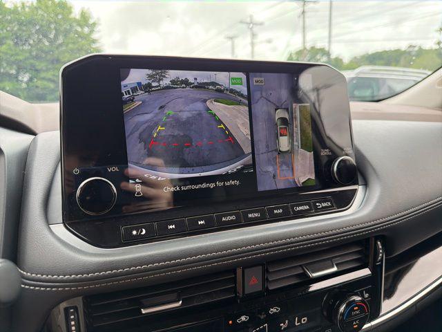 2023 Nissan Rogue SL Intelligent AWD