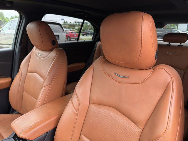 2021 Cadillac XT4 FWD Premium Luxury