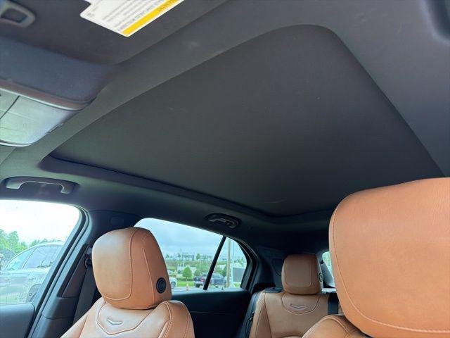 2021 Cadillac XT4 FWD Premium Luxury