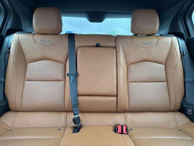 2021 Cadillac XT4 FWD Premium Luxury
