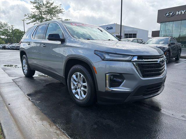 2023 Chevrolet Traverse AWD LS