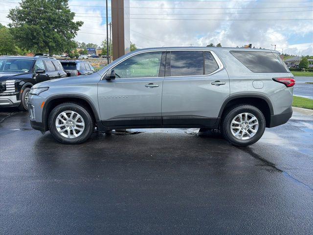 2023 Chevrolet Traverse AWD LS