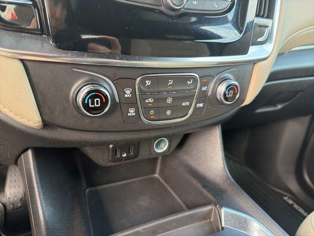 2023 Chevrolet Traverse AWD LS