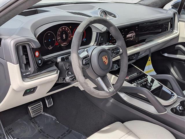 2026 Porsche Cayenne GTS