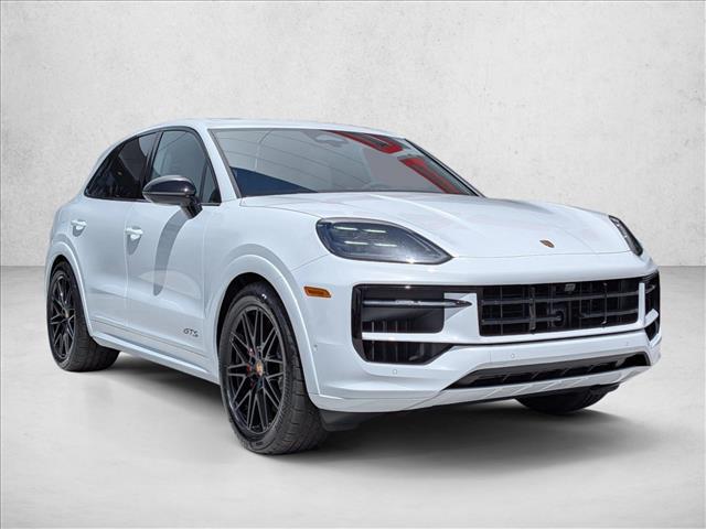 2026 Porsche Cayenne GTS