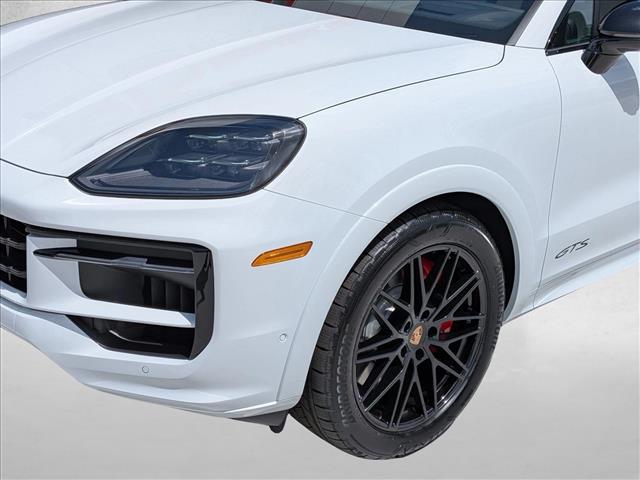 2026 Porsche Cayenne GTS