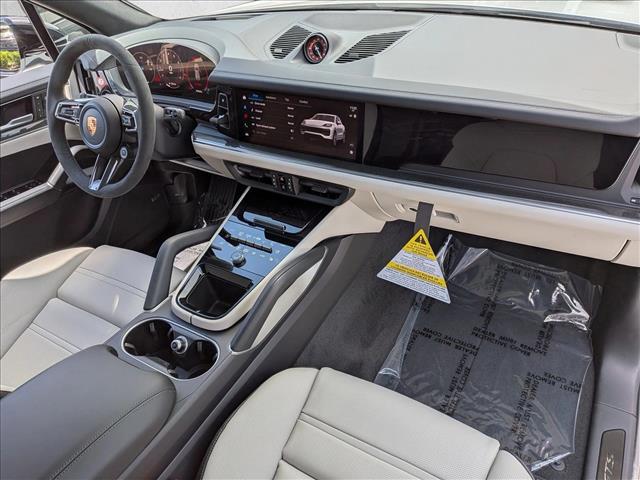 2026 Porsche Cayenne GTS