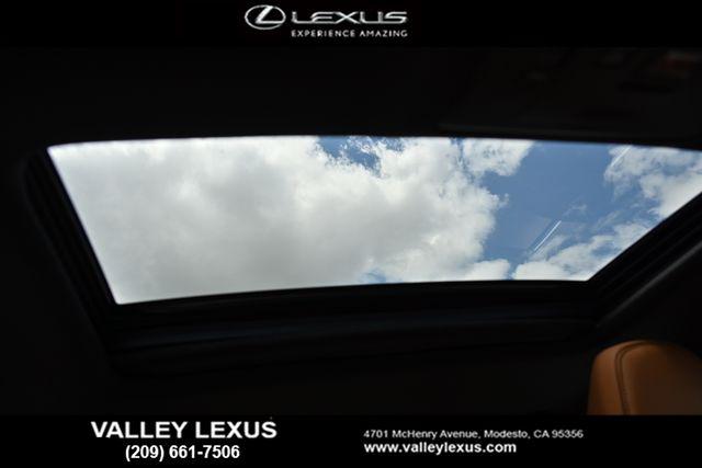 2023 Lexus IS 300 300