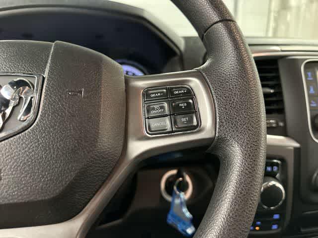 2024 Ram 1500 Classic Warlock Crew Cab 4x4 5'7" Box