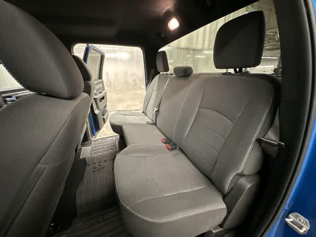 2024 Ram 1500 Classic Warlock Crew Cab 4x4 5'7" Box