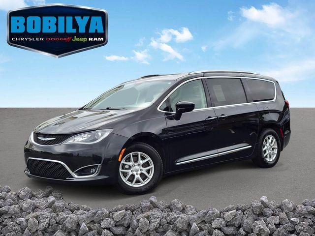 2020 Chrysler Pacifica Touring L for sale in Coldwater, MI