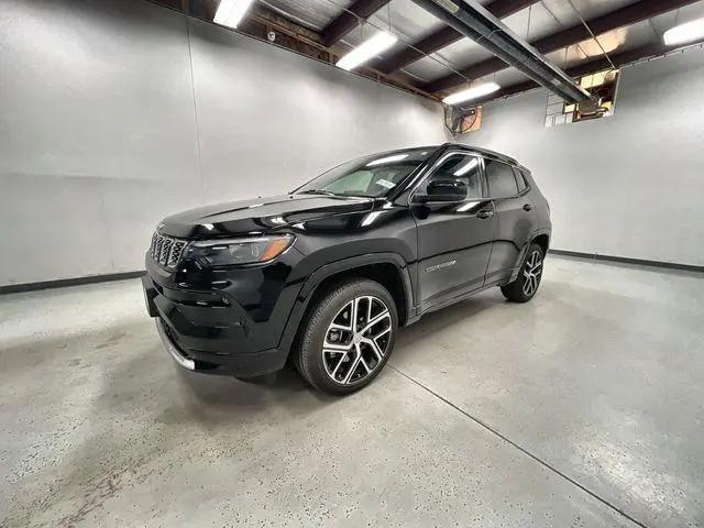 2024 Jeep Compass Limited 4x4 for sale in RHINELANDER, WI