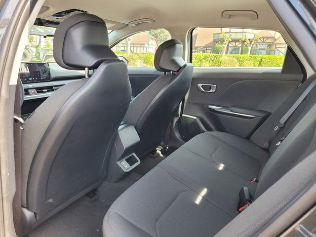 2026 Kia K4 LX