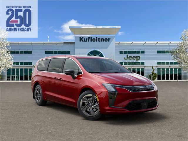 2027 Chrysler Pacifica Limited