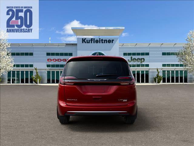 2027 Chrysler Pacifica Limited
