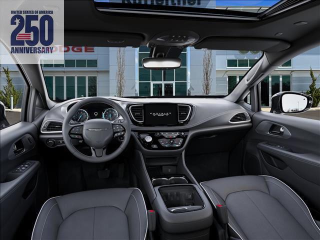 2027 Chrysler Pacifica Limited