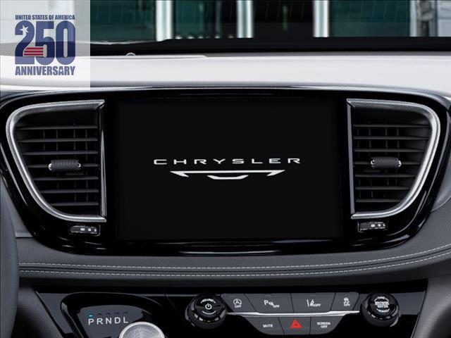 2027 Chrysler Pacifica Limited