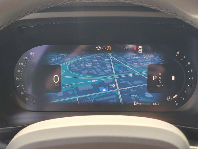 2026 Volvo XC40 Plus, B5 AWD Gas (mild hybrid), Dark