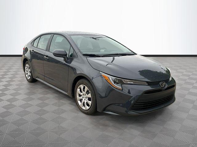 2026 Toyota Corolla LE CVT's photo