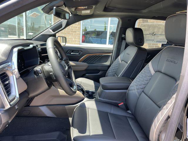 2026 GMC Canyon Denali, 4WD