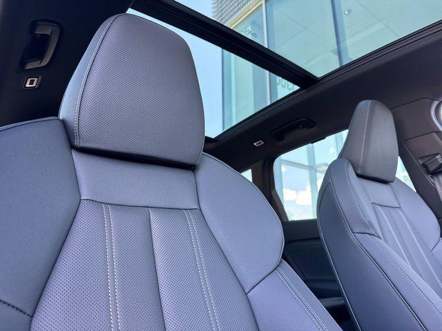 2027 Audi Q6 e-tron Premium Plus quattro