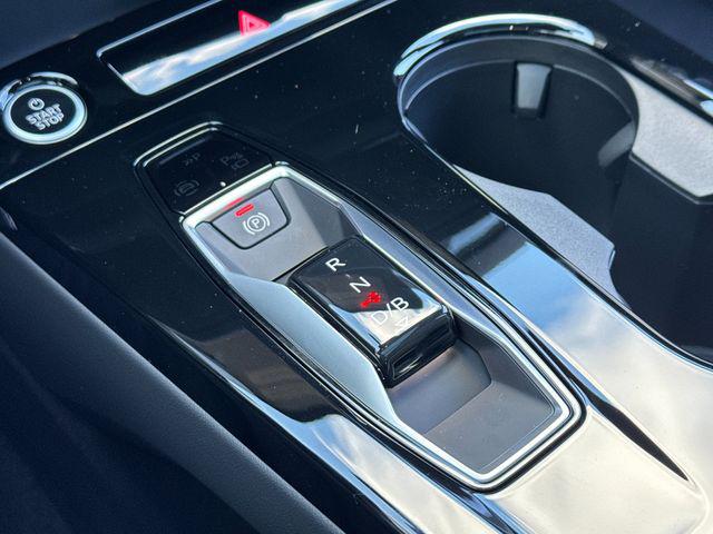 2027 Audi Q6 e-tron Premium Plus quattro