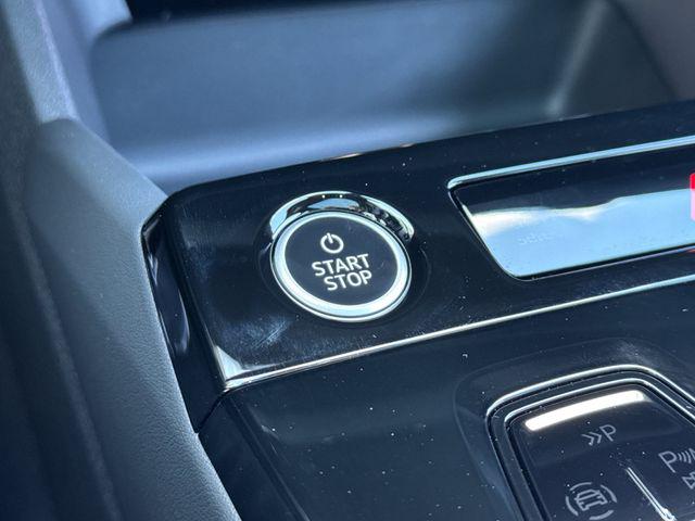 2027 Audi Q6 e-tron Premium Plus quattro